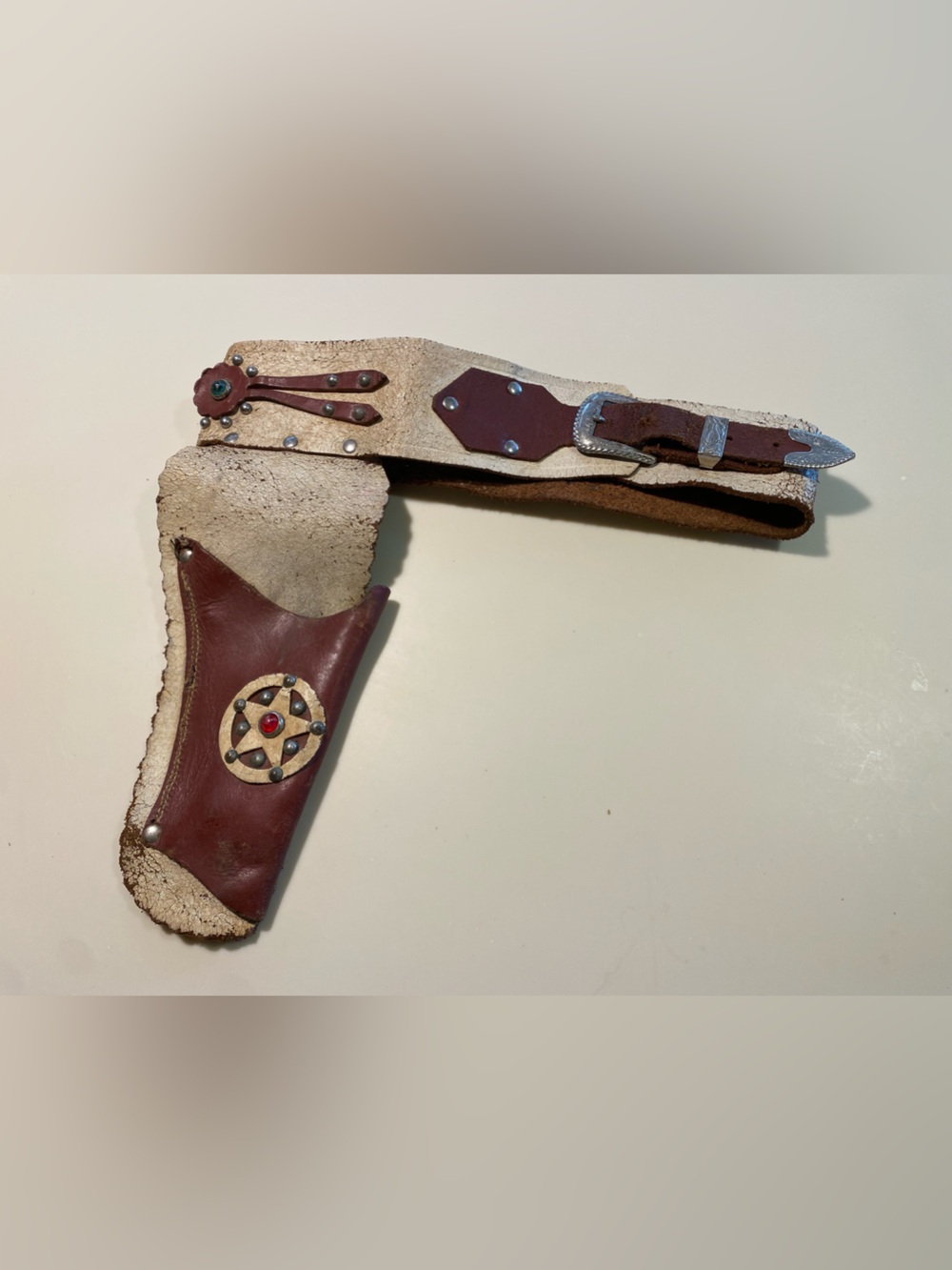 Vintage toy gun holster.  1940-50’s era.